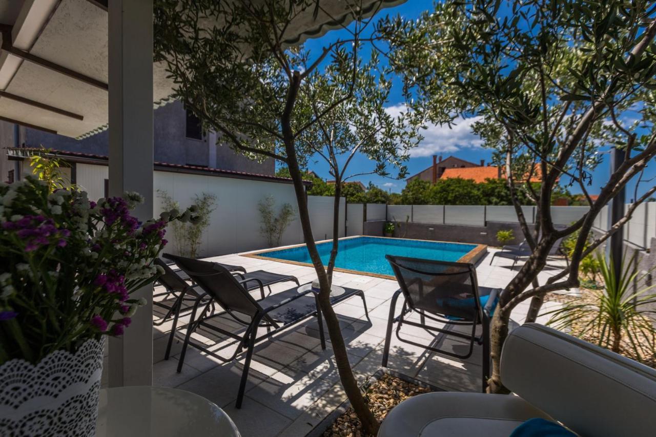 Katina Apartment With Private Pool Zadar Exterior foto